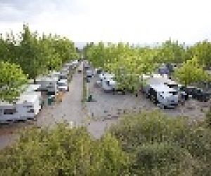 Camping o bungalow Càmping la Vall